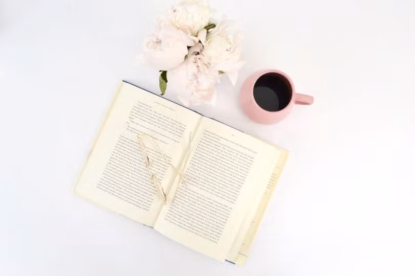 Đừng sống quá cứng nhắc, rập khuôn, hãy linh hoạt hơn trong mọi việc.