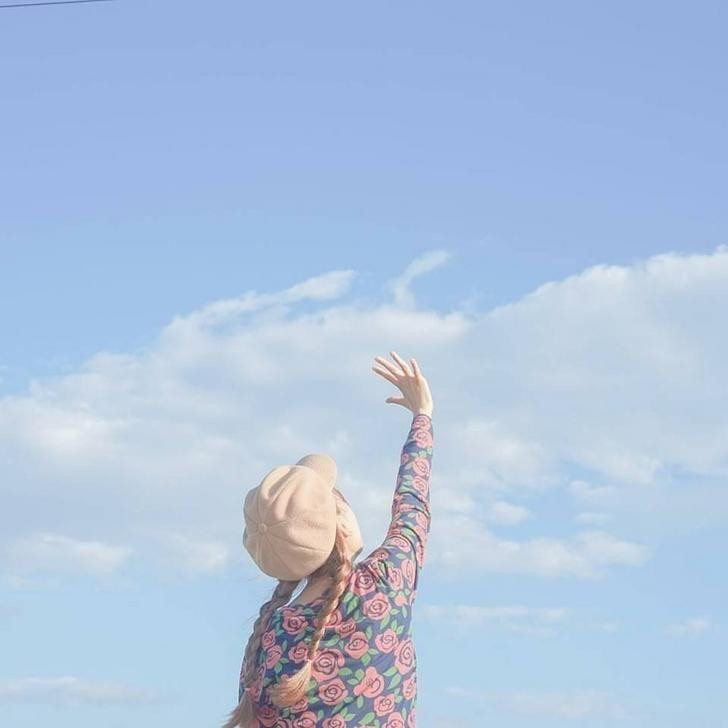 Thứ tốt nhất bạn có thể có vẫn còn chưa đến. Thứ tốt nhất bạn có thể có vẫn còn chưa đến.