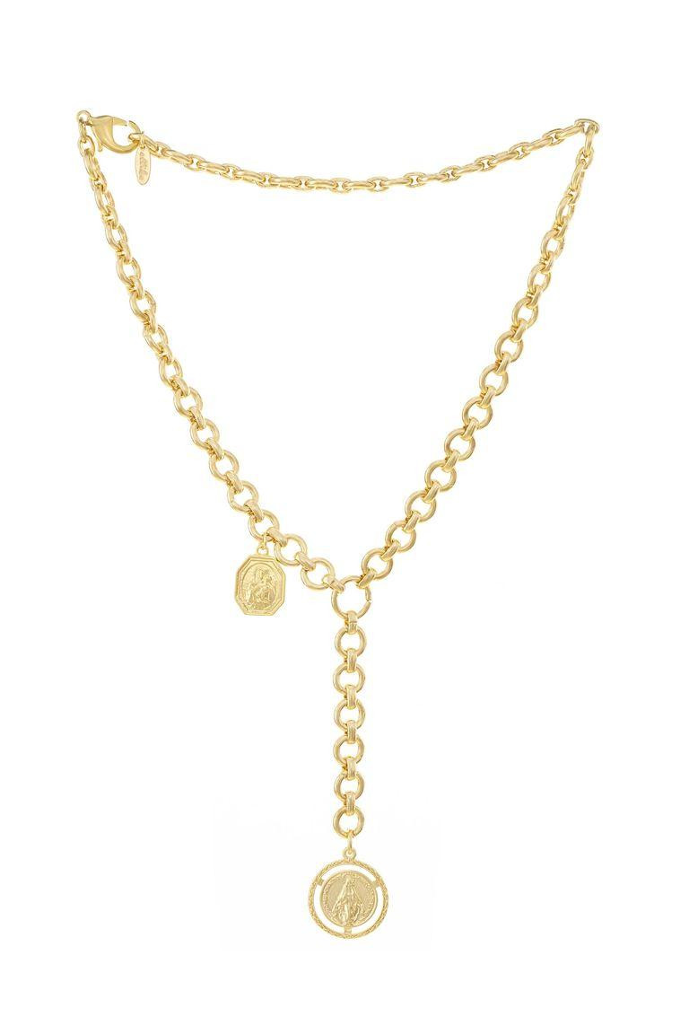 Một thiết kế vừa lạ mắt vừa ấn tượng, thêm mặt dây chuyền cổ điển chắc chắn sẽ thu hút bạn.