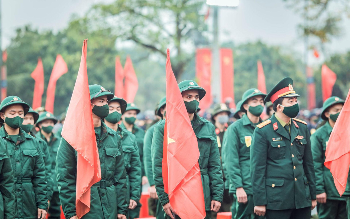 Xung kích trong thực hiện nhiệm vụ quốc phòng an ninh, tổ chức Đoàn các cấp tích cực tuyên truyền, nâng cao nhận thức, trách nhiệm của đoàn viên, thanh niên trong thực hiện hai nhiệm vụ chiến lược xây dựng và bảo vệ Tổ quốc trong tình hình mới. Từ 2018 - 2022, đã có 12.860 thanh niên Nam Định lên đường nhập ngũ, đảm bảo hoàn thành chỉ tiêu giao quân hàng năm.