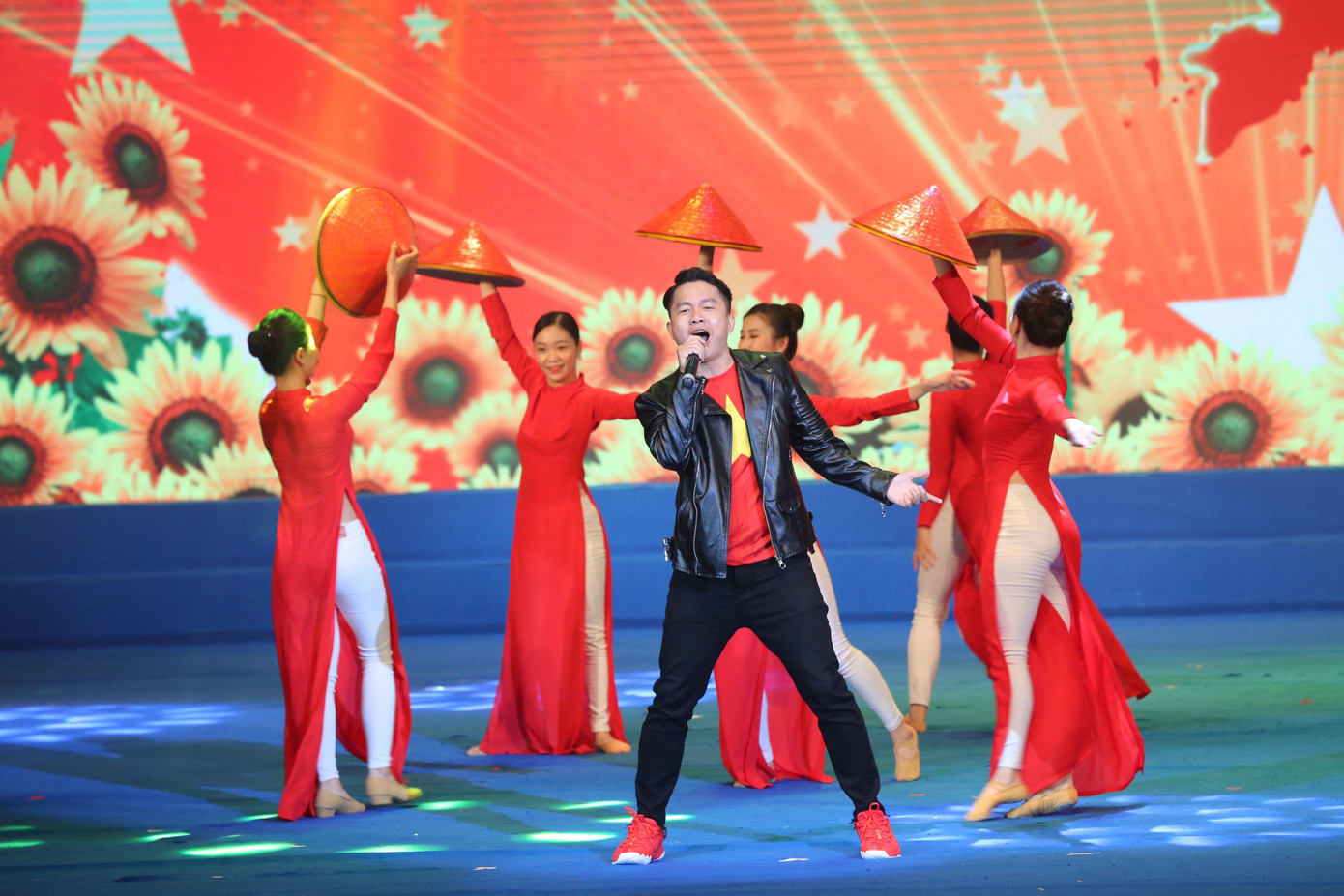 Các tiết mục văn nghệ tại đại hội. Ảnh: Trọng Tài