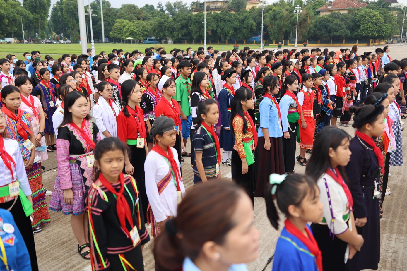 Trong các hoạt động xã hội, các em thiếu nhi đã thực hiện tốt phong trào việc tốt, "Uống nước nhớ nguồn"; thường xuyên chia sẻ các câu chuyện đẹp, những cuốn sách hay, những tấm gương sáng.