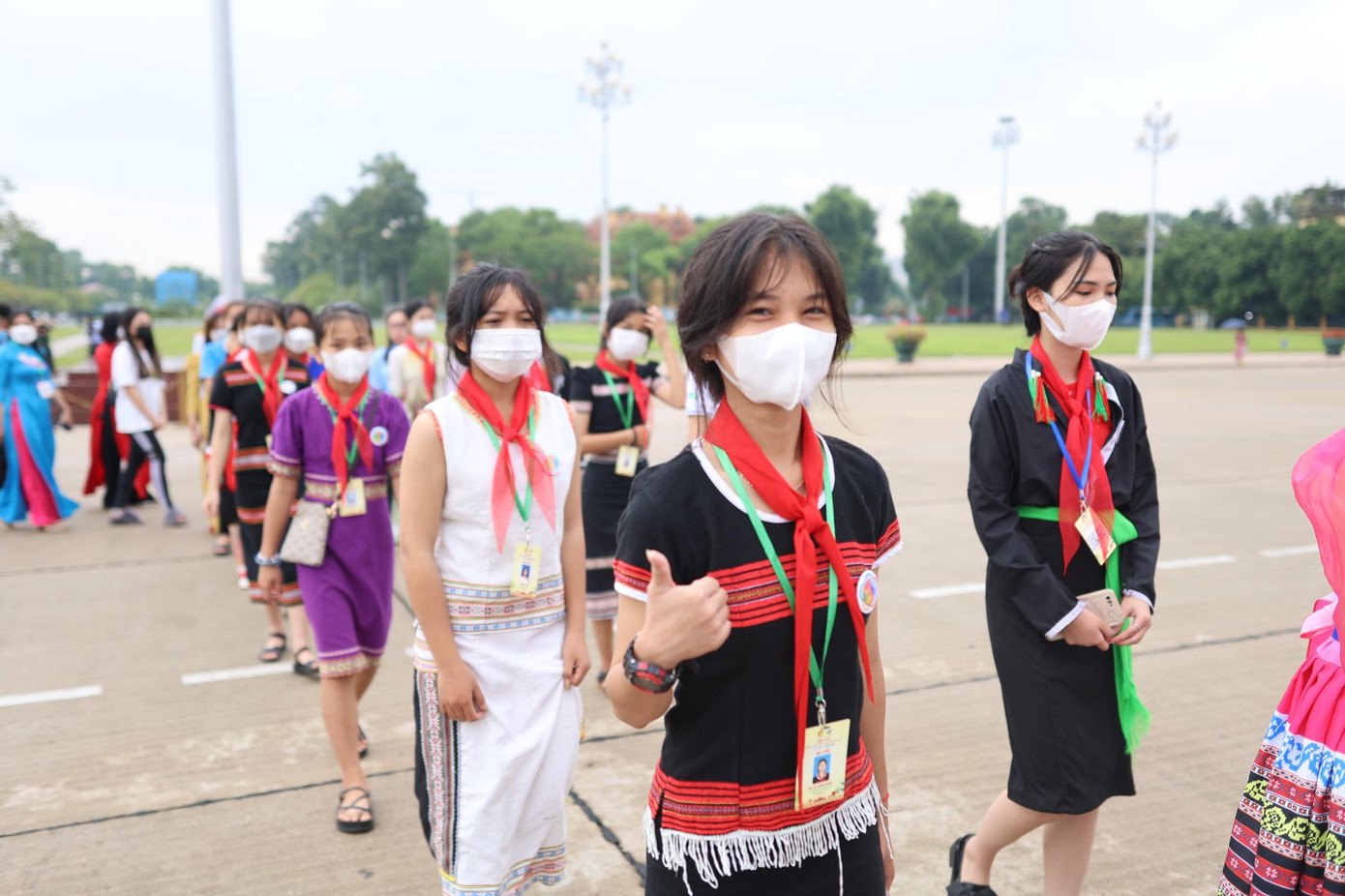 Các em thiếu nhi còn tích cực tham gia các hoạt động tìm hiểu, gìn giữ, phát huy bản sắc văn hóa của dân tộc Việt Nam. - Ảnh: Như Ý