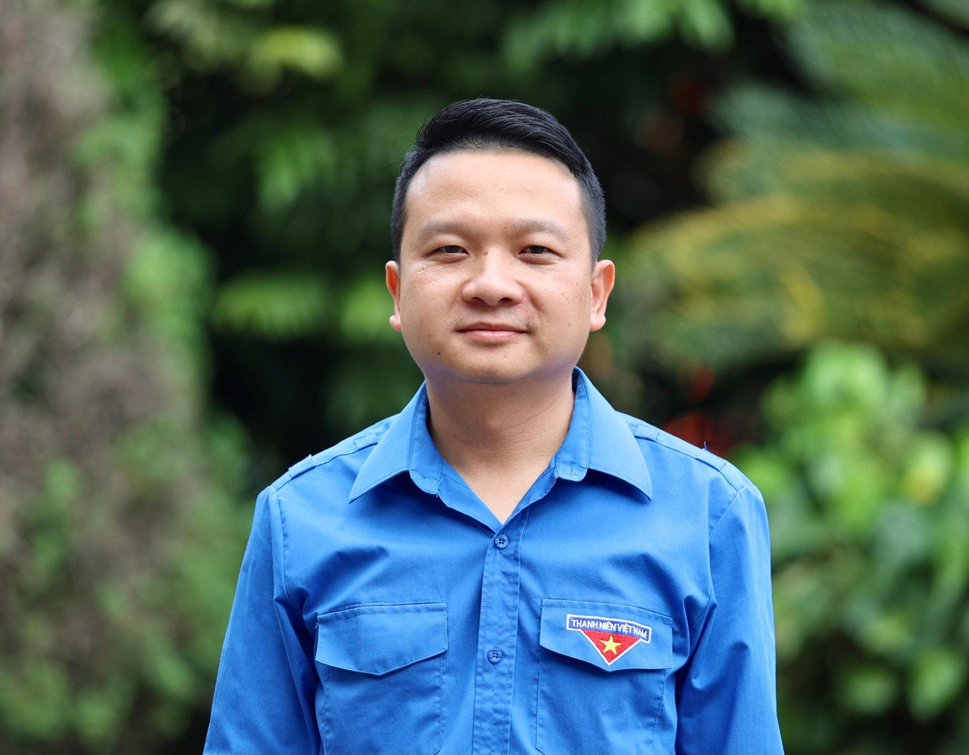 Anh Triệu Trí Lộc, sinh năm 1988; dân tộc Dao; quê quán xã Minh An, huyện Văn Chấn, tỉnh Yên Bái, trình độ chuyên môn: thạc sĩ Chính trị học; cử nhân Vật lý. - Ảnh: Như Ý