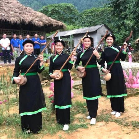 Cụm công trình “Thôn (bản) văn hóa thanh niên gắn với phát triển du lịch cộng đồng” Cụm công trình “Thôn (bản) văn hóa thanh niên gắn với phát triển du lịch cộng đồng”