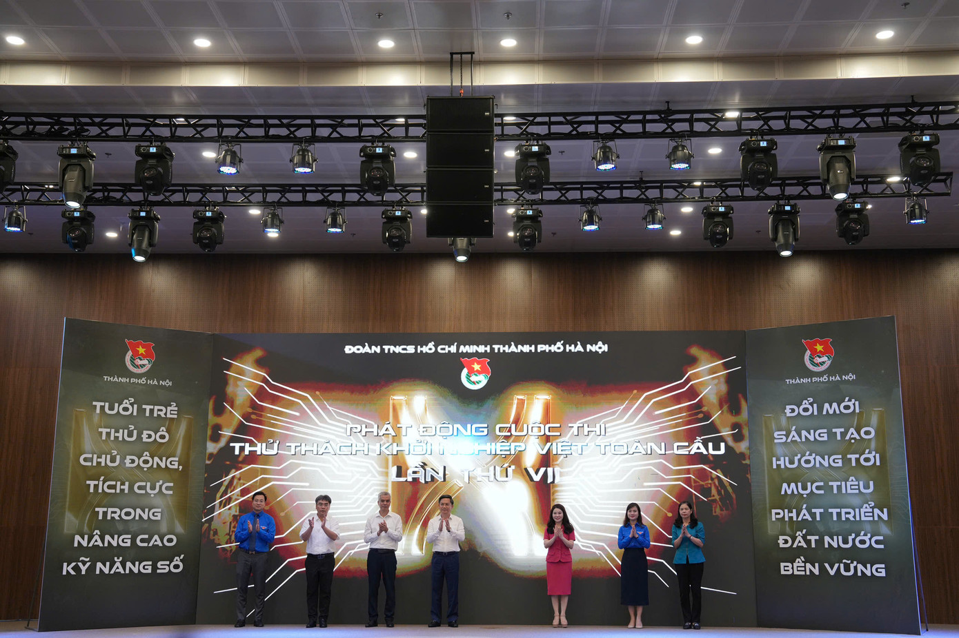 Phát động cuộc thi Thử thách Khởi nghiệp Việt toàn cầu lần thứ VII.