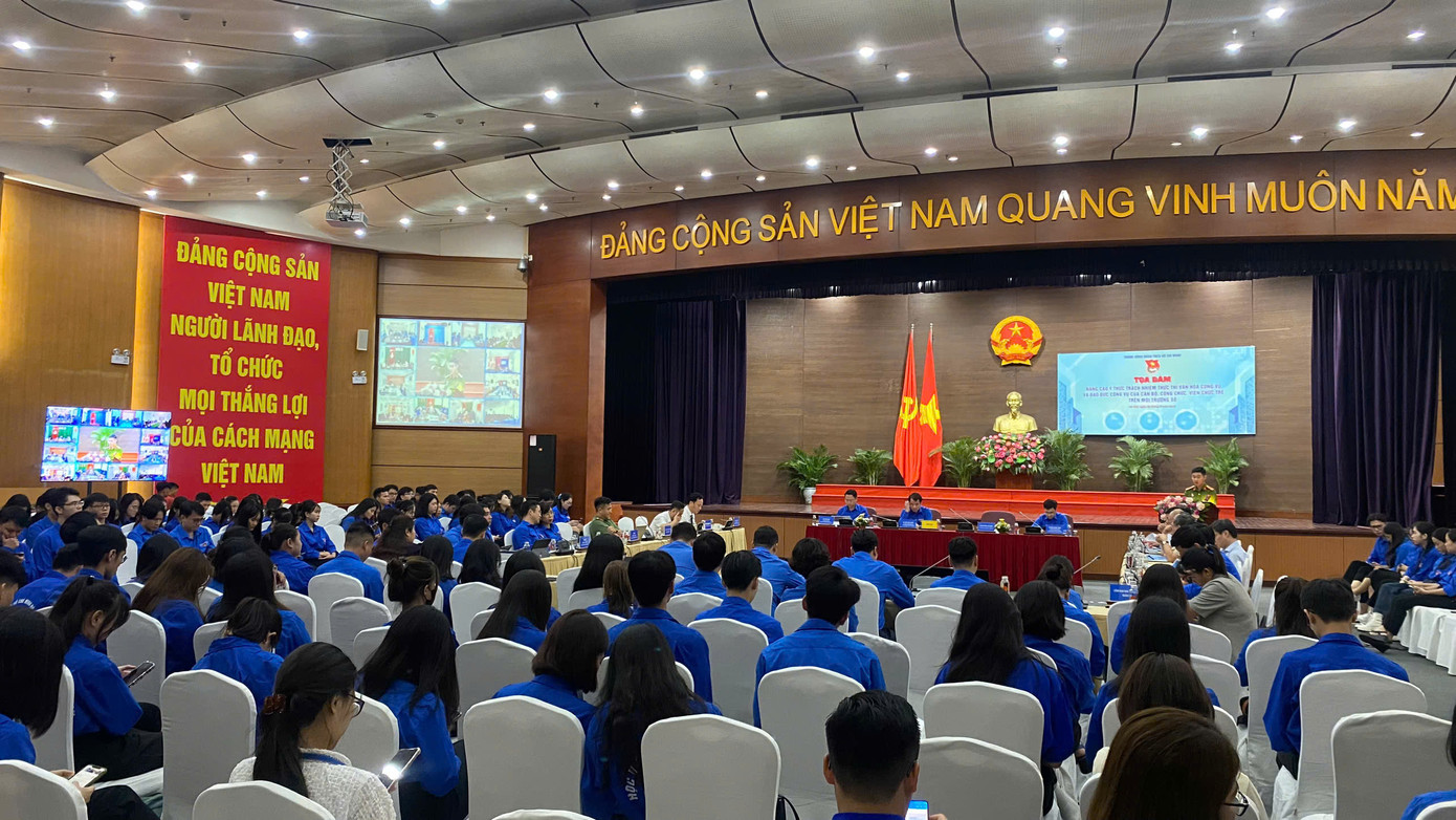 Toàn cảnh toạ đàm. Ảnh: Bảo Anh