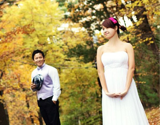 Năm 2003, Vinh được nhận học bổng toàn phần của Chính phủ Australia theo học ngành công nghệ thông tin tại ĐH New South Wales (UNSW). Năm 2006, anh tốt nghiệp với số điểm 99/100, cao nhất trong vòng 15 năm của khoa Toán Trường New South Wales. Vinh được nhận học bổng tiến sĩ toàn phần của 7 trường đại học hàng đầu thế giới