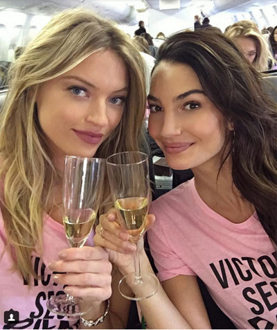 Cận cảnh dàn chân dài Victoria's Secret đổ bộ Paris ảnh 8