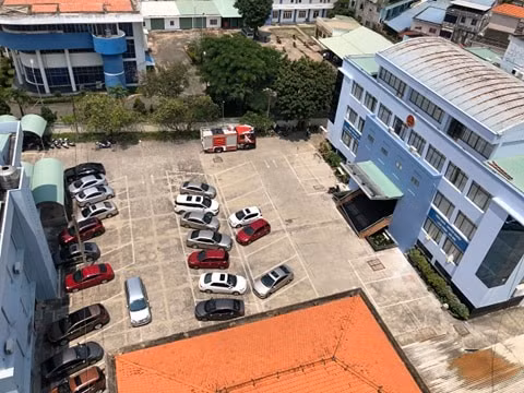 Nổ lớn ở Cục thuế Bình Dương: Phong toả hiện trường, lấy lời khai toàn bộ cán bộ ảnh 2