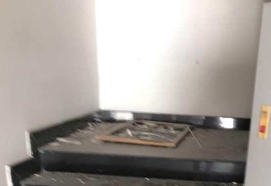 Trụ sở Cục thuế Bình Dương như 'nhà hoang' sau vụ nổ lớn ảnh 5