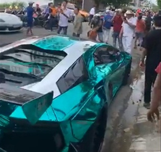 Cận cảnh dàn siêu xe Bắc, Nam hội tụ ở Bình Dương ảnh 7