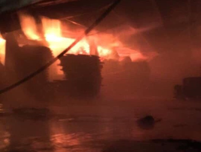 Cháy dữ dội trong khu công nghiệp Đất Cuốc ảnh 3