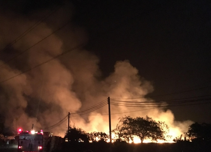 Cháy dữ dội trong khu công nghiệp Đất Cuốc ảnh 4