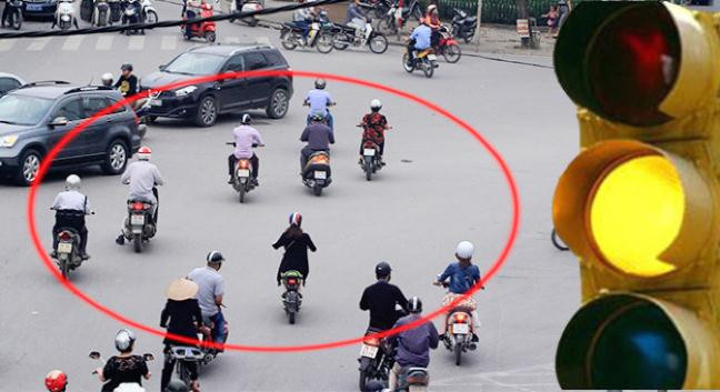 Tọa đàm 'Dừng đèn vàng - một hành vi, nhiều cách hiểu' ảnh 2