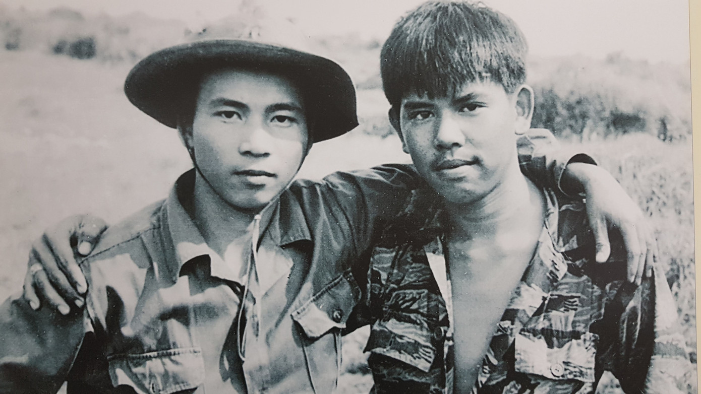 Bức ảnh Hai người línhẢnh: Chu Chí Thành. Bức ảnh Hai người línhẢnh: Chu Chí Thành.