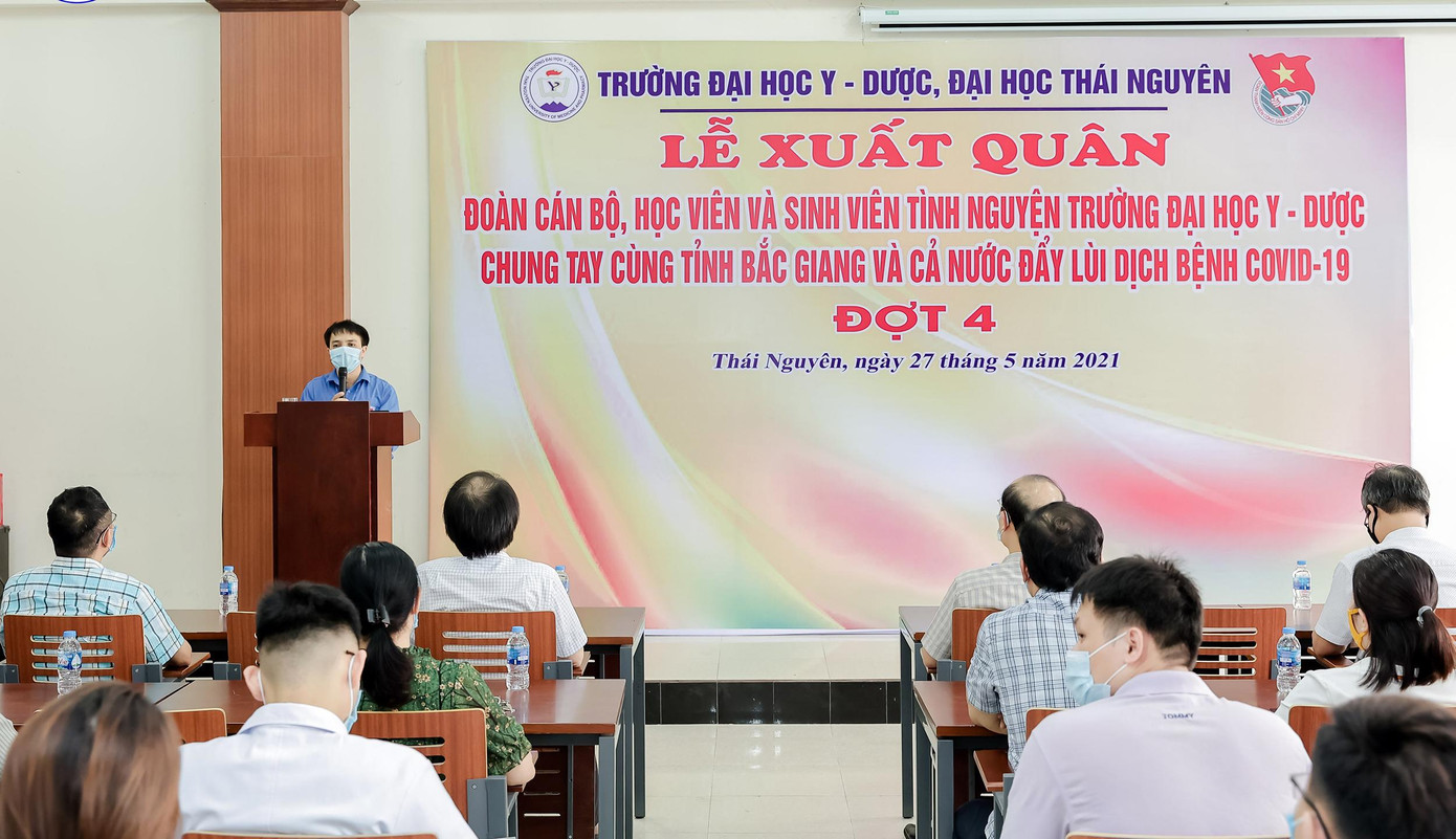 Lễ xuất quân đoàn tình nguyện tham gia phòng chống dịch đợt 4. Ảnh: CTV Lễ xuất quân đoàn tình nguyện tham gia phòng chống dịch đợt 4. Ảnh: CTV