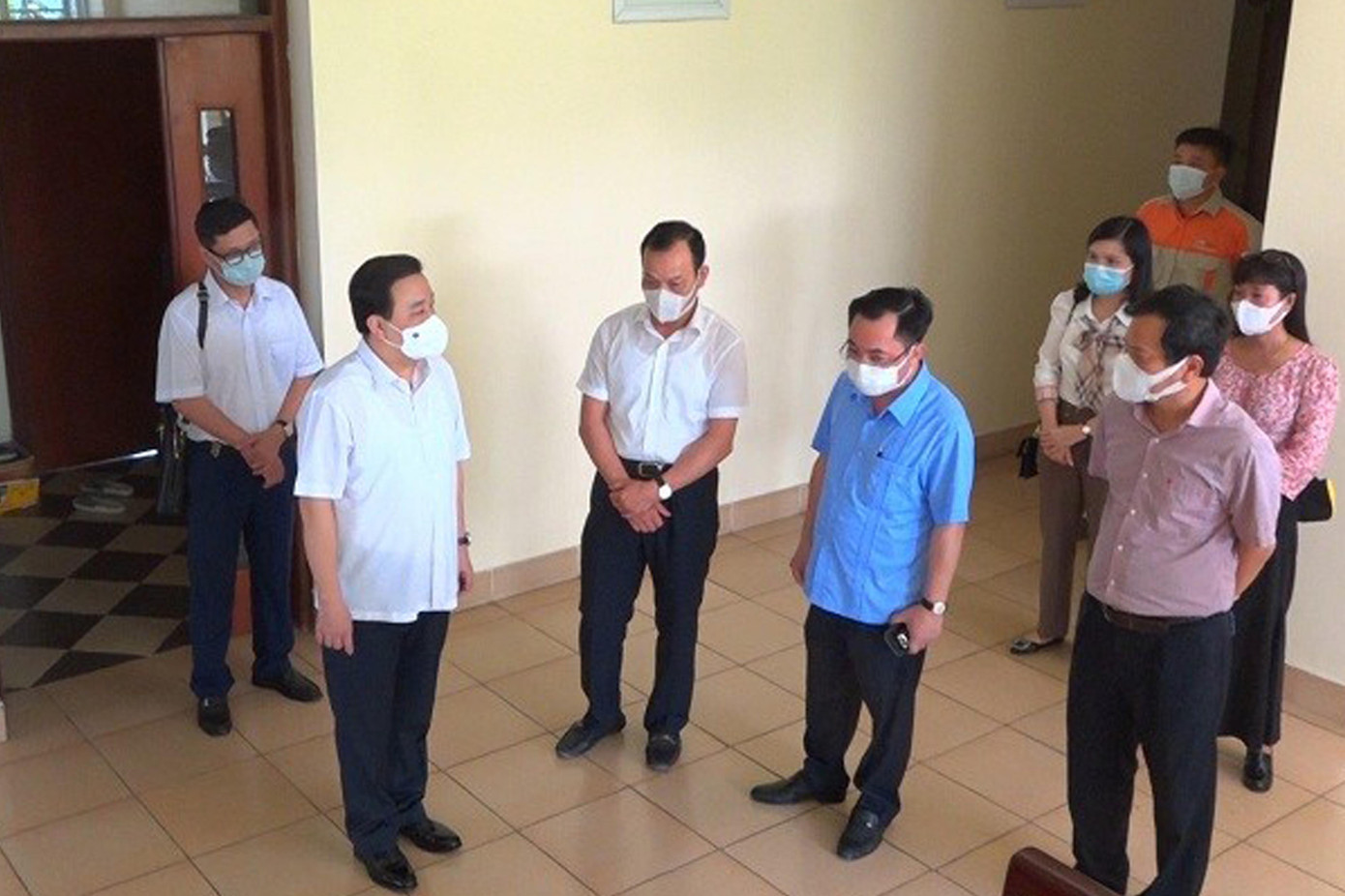 Đoàn công tác của thành phố Hà Nội kiểm tra phòng cách ly cơ sở đào tạo của nhà trường tại Hòa Lạc Đoàn công tác của thành phố Hà Nội kiểm tra phòng cách ly cơ sở đào tạo của nhà trường tại Hòa Lạc