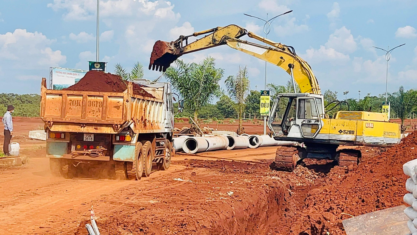 Hạ tầng được đồng loạt thi công