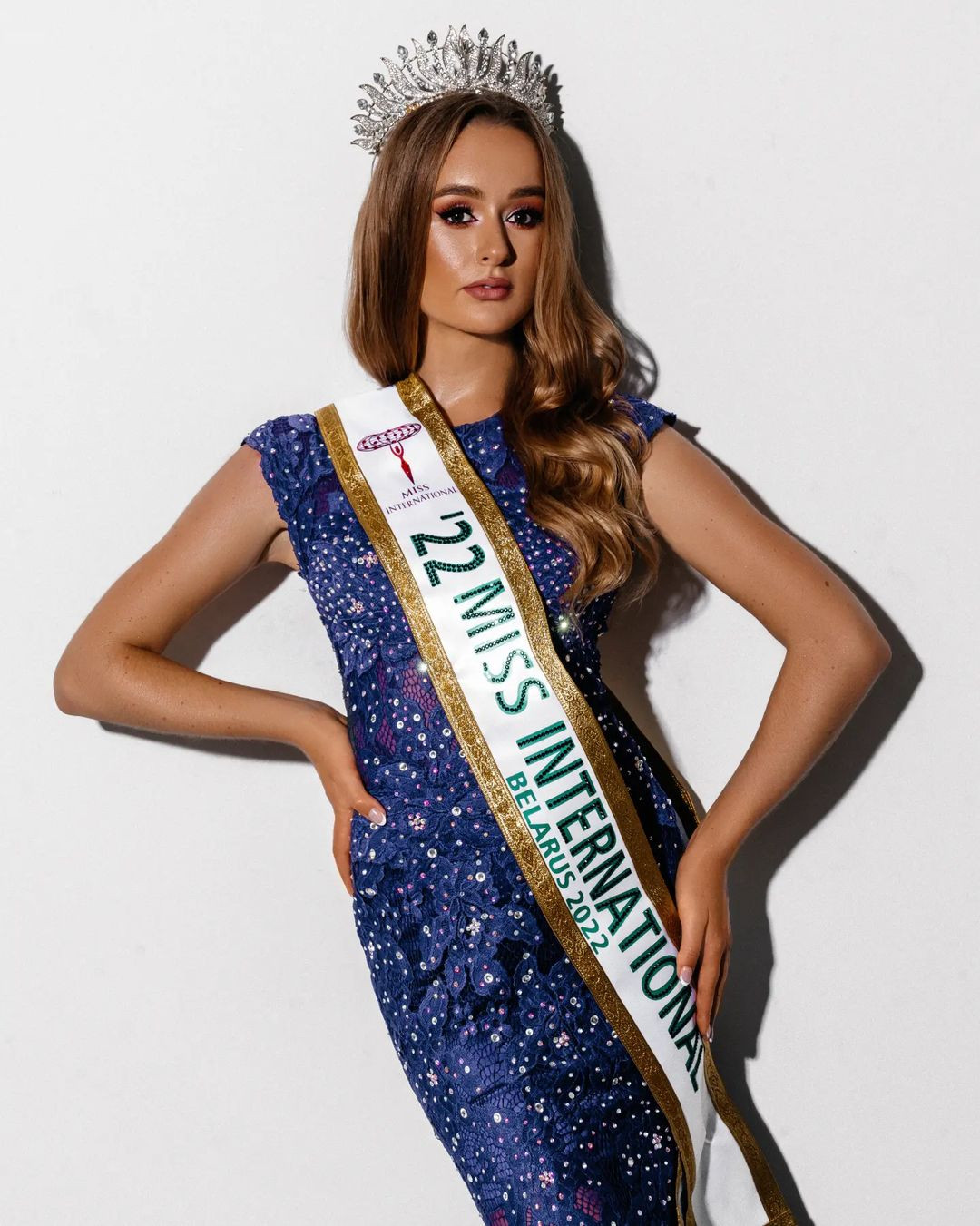 Trong năm 2020, cô tham dự hai cuộc thi là Miss Aura International và Miss Multiverse nhưng đều không giành thành tích. Năm 2022, Karyna Kisialiova giành danh hiệu Hoa hậu Quốc tế Belarus và đại diện quốc gia tham dự Hoa hậu Quốc tế ở Nhật Bản. Kết quả, người đẹp tiếp tục trắng tay.