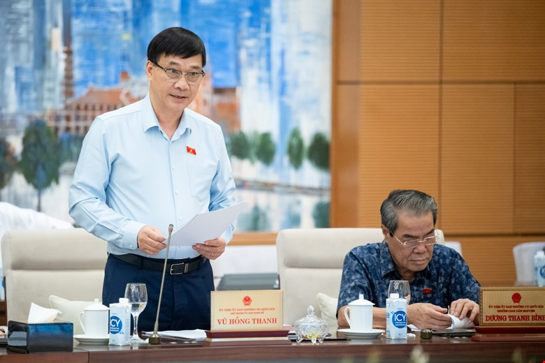 Chủ nhiệm Ủy ban Kinh tế Vũ Hồng Thanh.