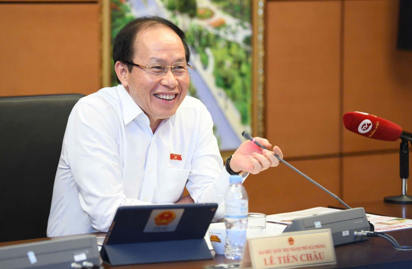 Bí thư Thành ủy Lê Tiến Châu, Trưởng đoàn đại biểu Quốc hội thành phố Hải Phòng. (Ảnh: Như Ý) Bí thư Thành ủy Lê Tiến Châu, Trưởng đoàn đại biểu Quốc hội thành phố Hải Phòng. (Ảnh: Như Ý)