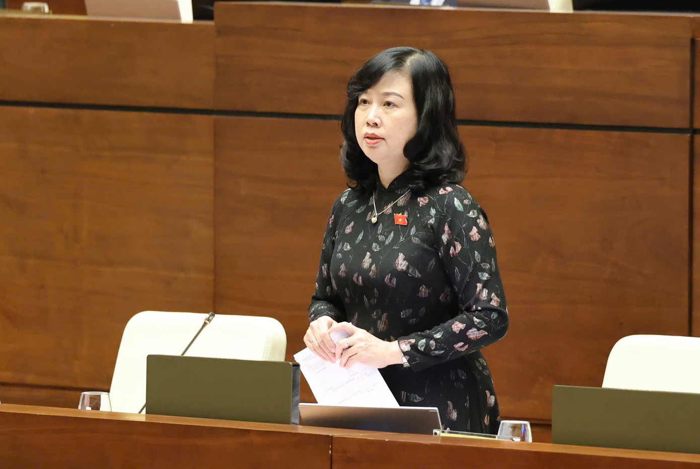 Bộ trưởng Y tế Đào Hồng Lan tại phiên họp. Ảnh: Như Ý. Bộ trưởng Y tế Đào Hồng Lan tại phiên họp. Ảnh: Như Ý.