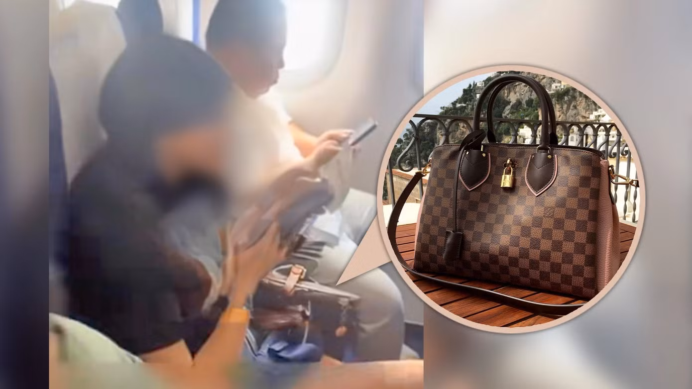 Một nữ hành khách bị đuổi khỏi máy bay vì từ chối cất chiếc túi xa xỉ của mình. Ảnh: SCMP. Một nữ hành khách bị đuổi khỏi máy bay vì từ chối cất chiếc túi xa xỉ của mình. Ảnh: SCMP.