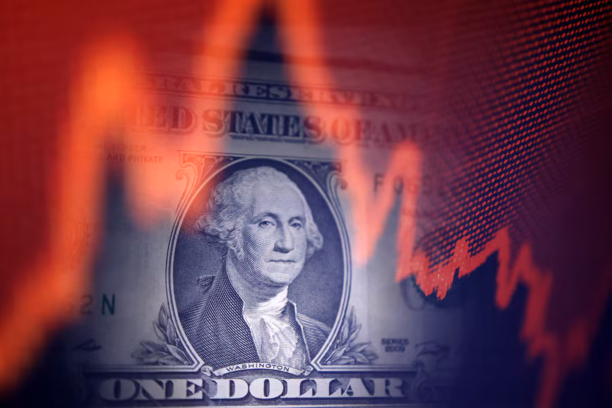 USD giảm xuống mức thấp nhất trong hơn 3 năm qua so với các đồng tiền chủ chốt. Ảnh: Reuters. USD giảm xuống mức thấp nhất trong hơn 3 năm qua so với các đồng tiền chủ chốt. Ảnh: Reuters.