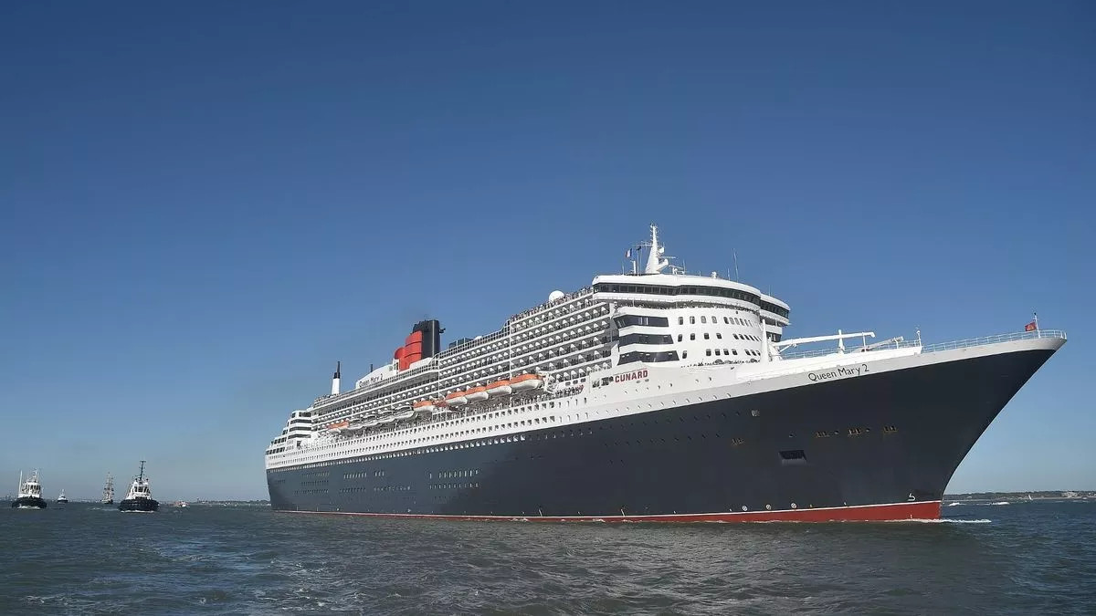 Tàu du lịch Queen Mary 2 có 200 người bị nhiễm Norovirus. Ảnh: The Mirror. Tàu du lịch Queen Mary 2 có 200 người bị nhiễm Norovirus. Ảnh: The Mirror.