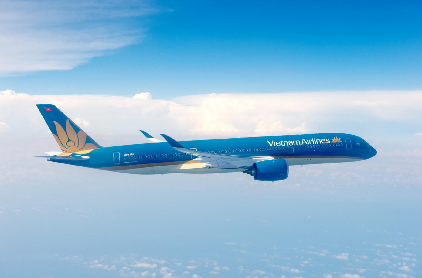 Hãng hàng không Vietnam Airlines thông báo thay đổi chuyến bay đến sân bay Heathrow.