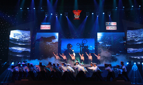 Tùng Dương thăng hoa với ca khúc 