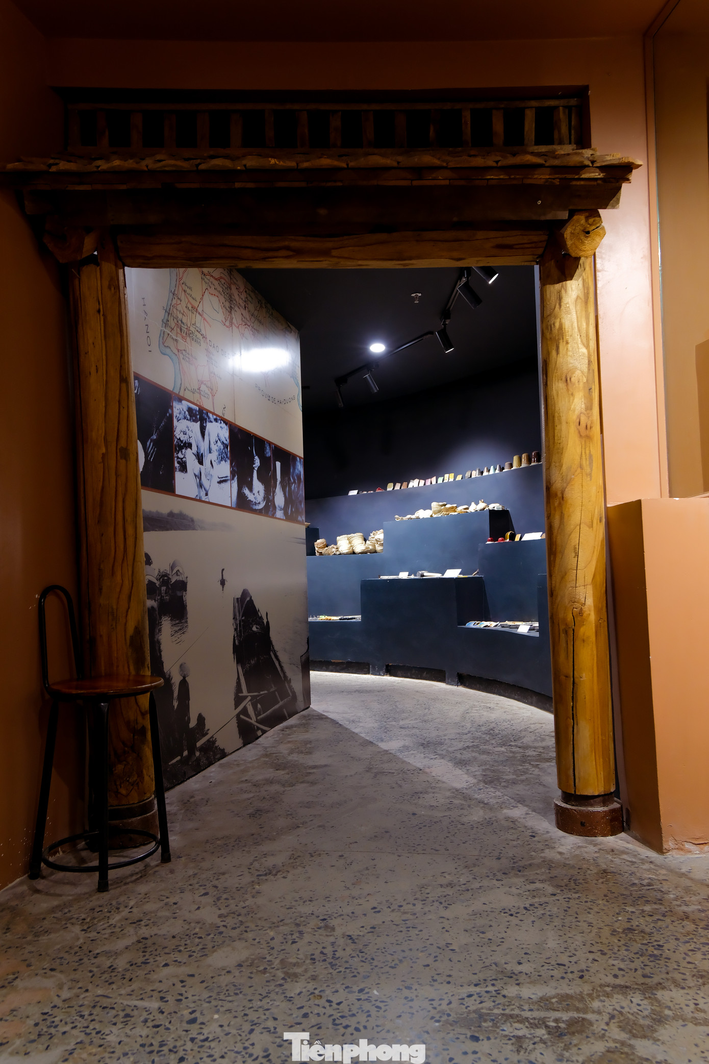 Hiện tại, giá vé thăm quan tầng 1, 2 và 4 tại bảo tàng gốm là 50.000 đồng/người (2 USD). Trải nghiệm nặn gốm tầng G có giá 50.000 đồng/trẻ em (2 USD) và 70.000 đồng/người lớn (3 USD).