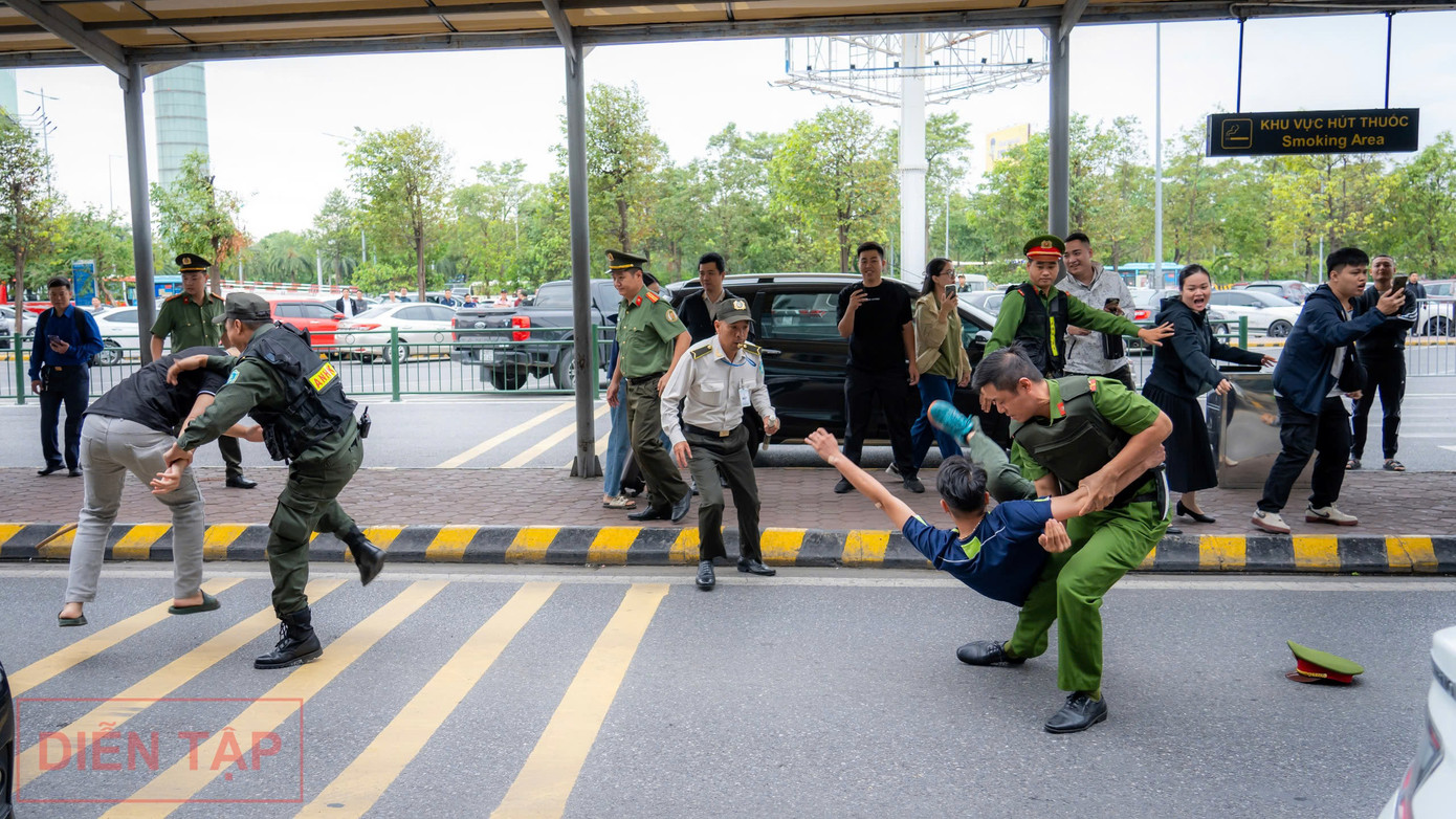 Chùm ảnh các lực lượng phối hợp xử lý tình huống nhóm khủng bố bắt cóc con tin. Ảnh: NIA. Chùm ảnh các lực lượng phối hợp xử lý tình huống nhóm khủng bố bắt cóc con tin. Ảnh: NIA.