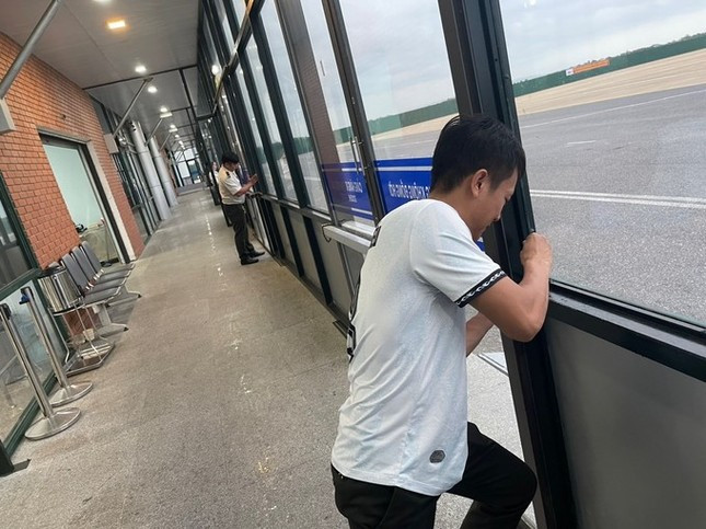 4 sân bay khu vực miền Trung sẽ đóng cửa để tránh bão Trà Mi.