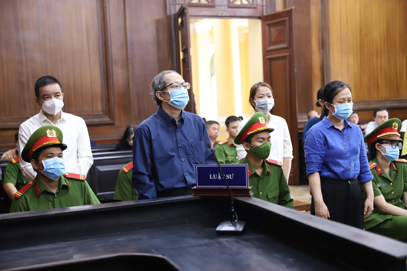 Phiên tòa sáng nay 18/6. Phiên tòa sáng nay 18/6.