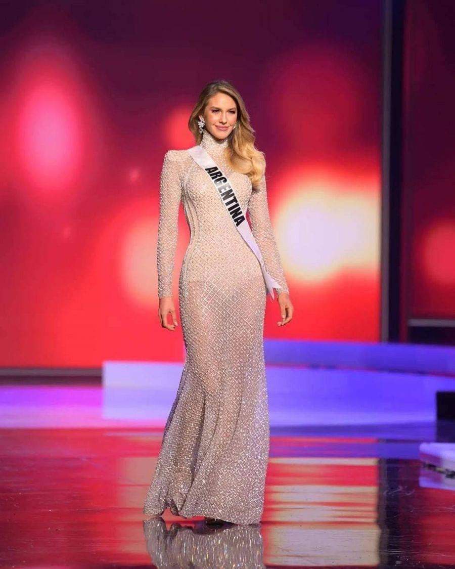 Alina Luz Akselrad năm nay 23 tuổi, cao 178 cm đến từ Córdoba, Argentina. Cô là đại diện của Argentina tại cuộc thi Miss Universe 2020. Alina Luz Akselrad năm nay 23 tuổi, cao 178 cm đến từ Córdoba, Argentina. Cô là đại diện của Argentina tại cuộc thi Miss Universe 2020.