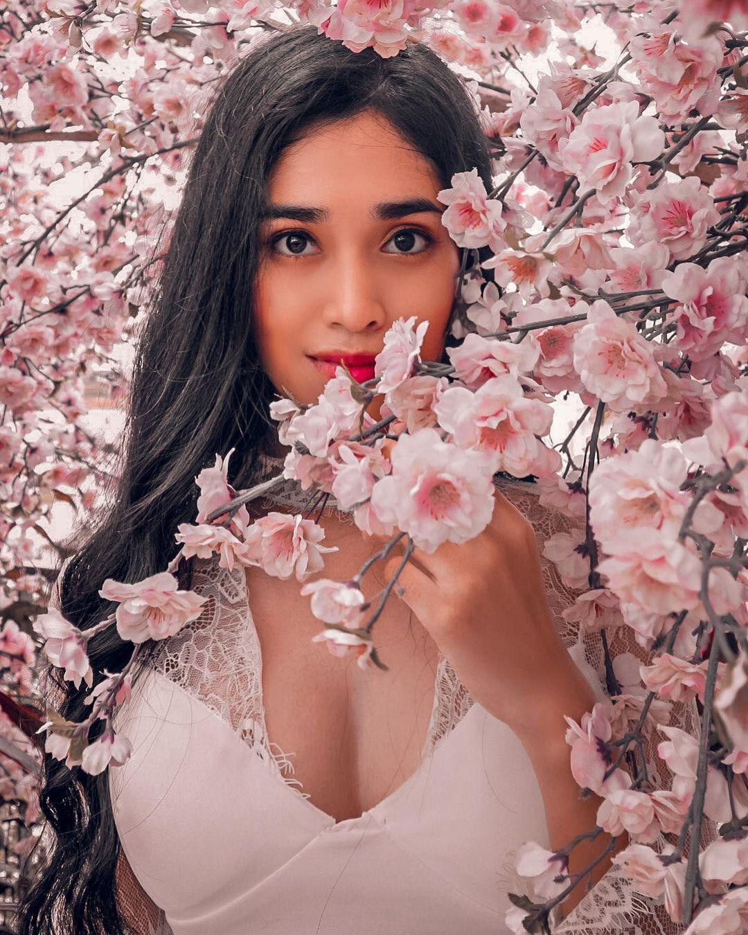 Năm 2019, Sothida giành ngôi vị á hậu 3 Hoa hậu Hoàn vũ Campuchia. Năm 2019, Sothida giành ngôi vị á hậu 3 Hoa hậu Hoàn vũ Campuchia.