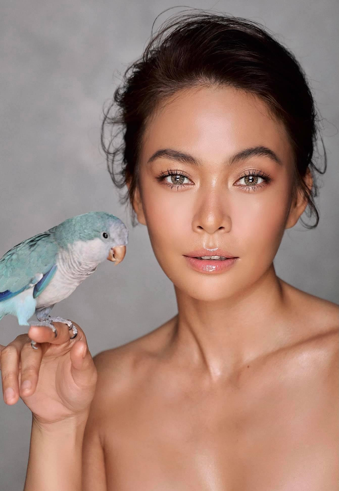 Á hậu Mâu Thuỷ đẹp &apos;nao lòng&apos; khi hoá thân thành &apos;nữ thần thiên nhiên&apos; trong bộ ảnh mới.