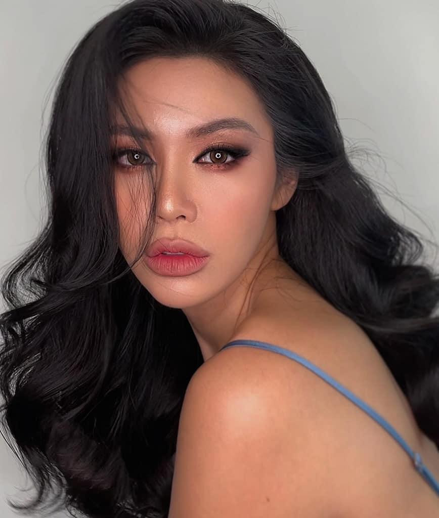 Siêu mẫu Minh Tú xinh đẹp hút hồn fans trong hình ảnh mới thực hiện. Siêu mẫu Minh Tú xinh đẹp hút hồn fans trong hình ảnh mới thực hiện.