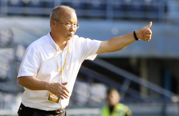 HLV Park Hang-seo sẽ hướng tới mục tiêu đưa U23 Việt Nam bảo vệ ngôi vô địch tại SEA Games 31 (ảnh Hữu Phạm)