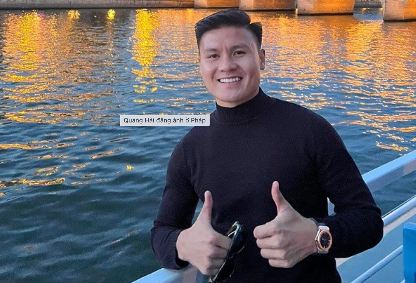 Quang Hải đăng hình ở bên sông Seine, Paris (Pháp) Quang Hải đăng hình ở bên sông Seine, Paris (Pháp)