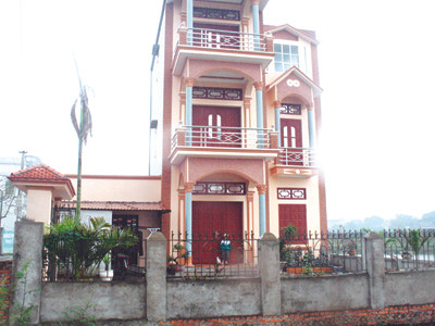 Những ngôi nhà vắng bóng mẹ, cha