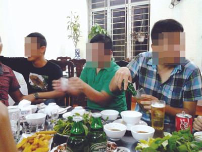 Cuộc nhậu trước khi lâm trận