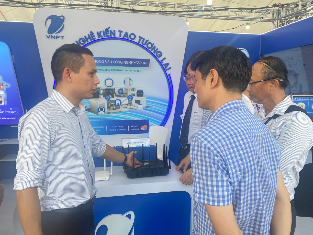 Thiết bị wifi 7 trưng bày tại sự kiện Thiết bị wifi 7 trưng bày tại sự kiện