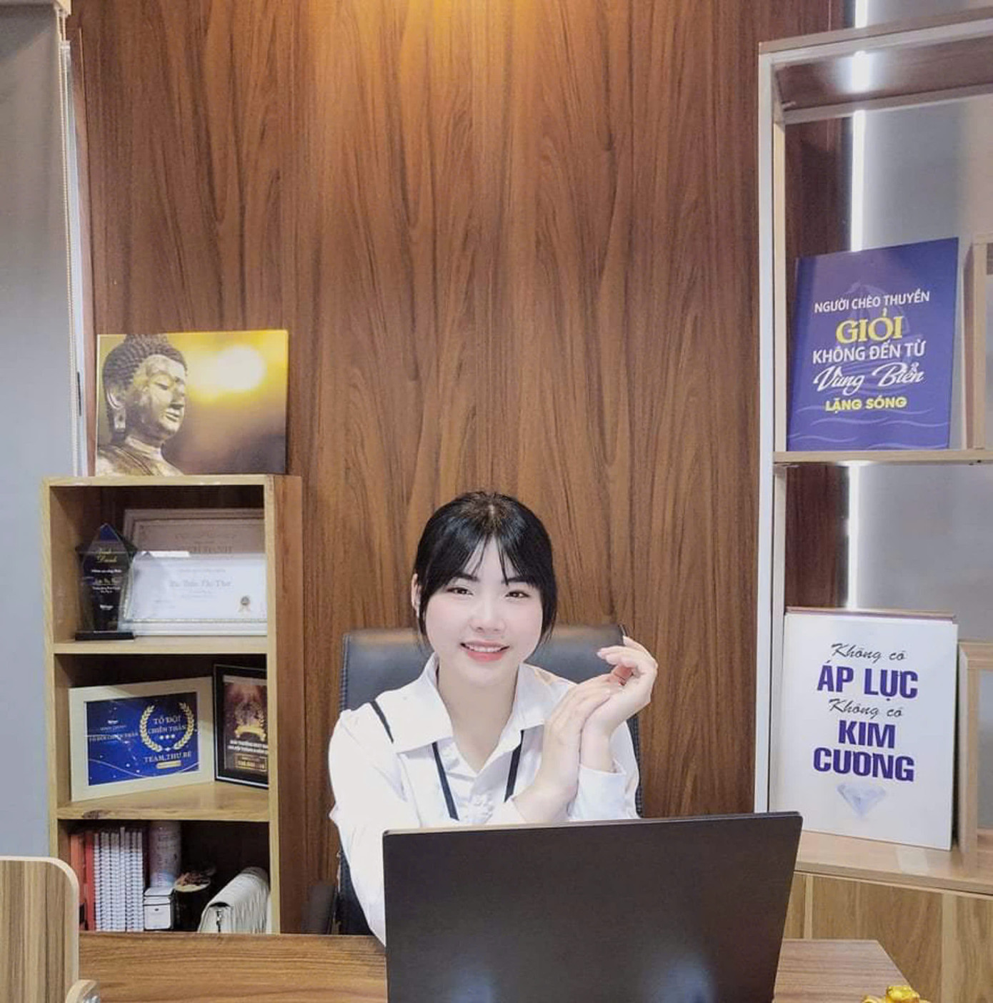 Trưởng phòng kinh doanh tại Wego Uniform - Thư Trần. Trưởng phòng kinh doanh tại Wego Uniform - Thư Trần.