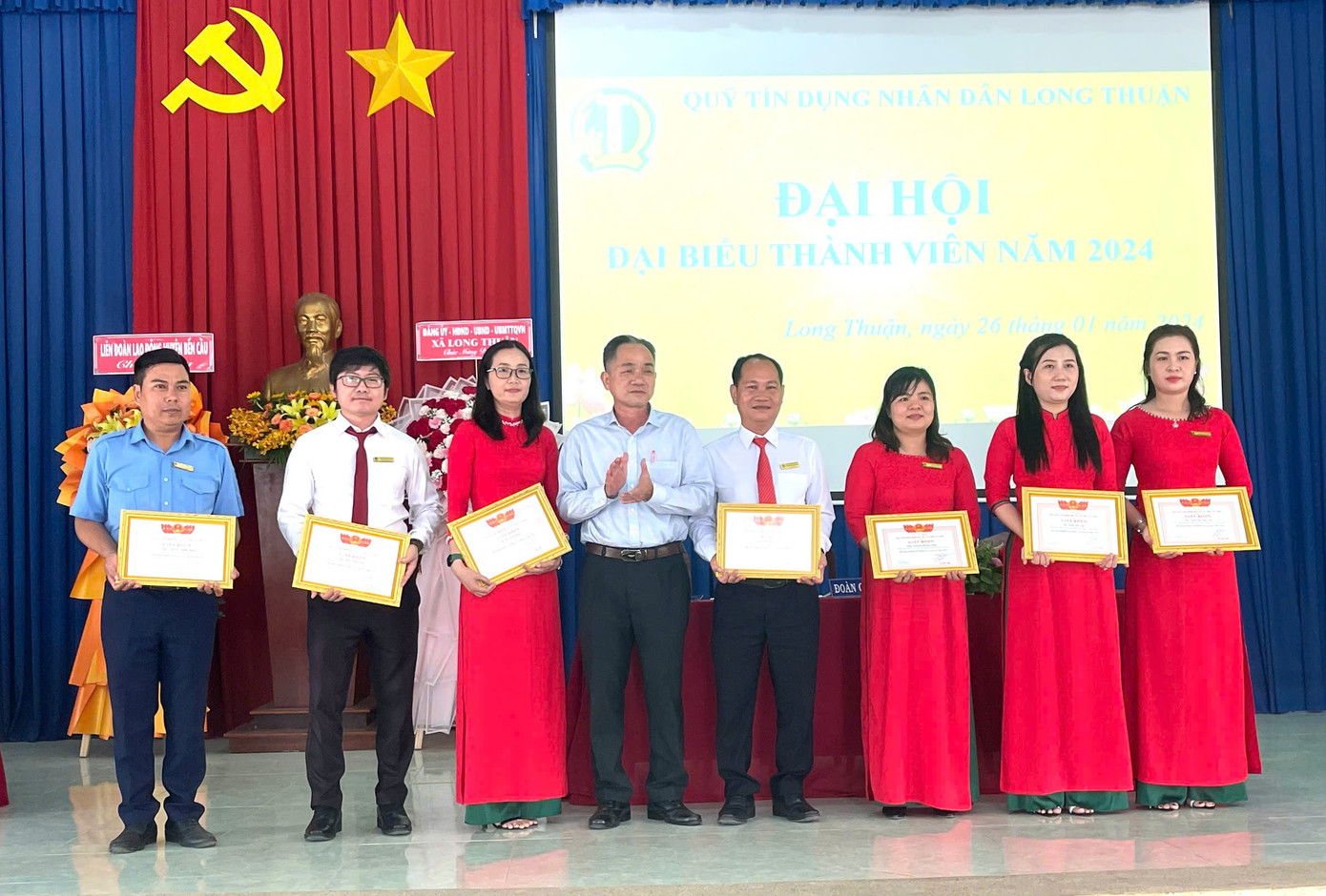 Quỹ tín dụng nhân dân (mô hình hợp tác xã trong lĩnh vực cho vay vốn) hoạt động khá hiệu quả.