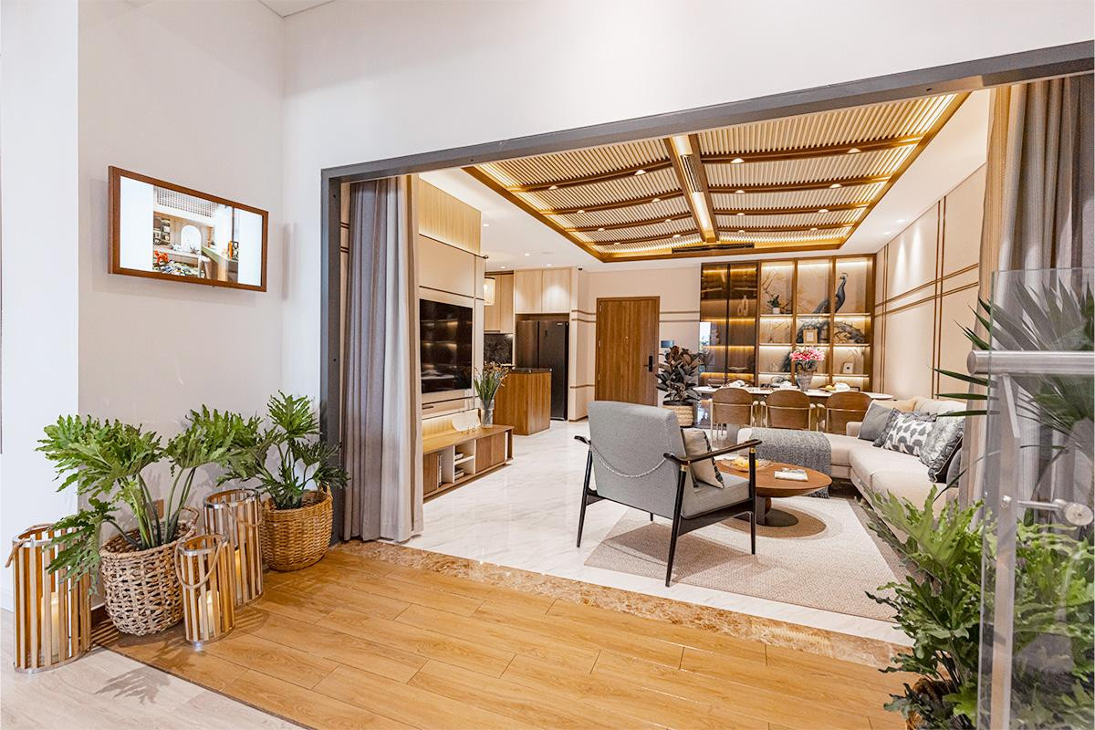 Căn hộ 3 phòng ngủ với diện từ 116-220 m2 rộng rãi với phòng khách và ban công rộng lớn phù hợp với gia đình đa thế hệ Căn hộ 3 phòng ngủ với diện từ 116-220 m2 rộng rãi với phòng khách và ban công rộng lớn phù hợp với gia đình đa thế hệ