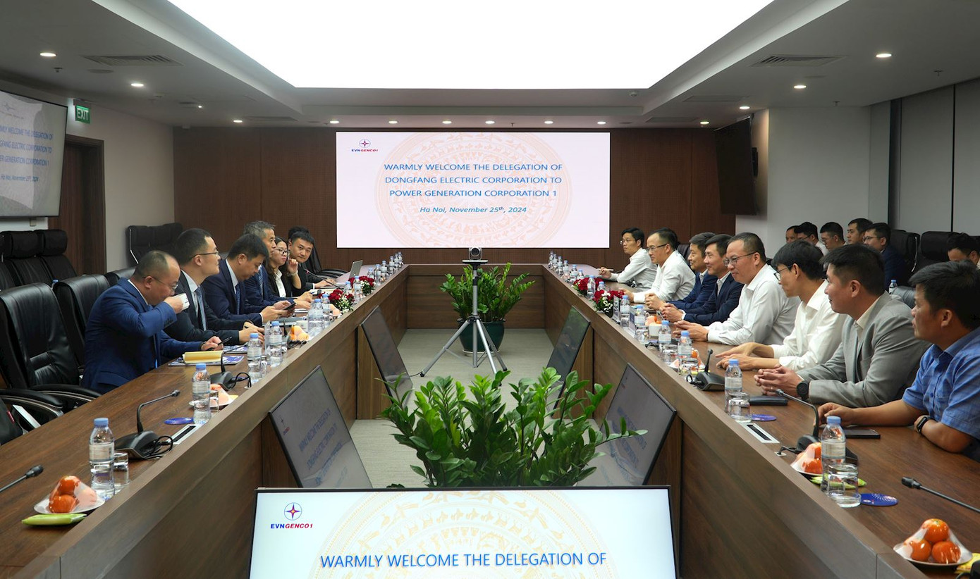 Đoàn lãnh đạo cấp cao Tập đoàn DEC làm việc tại EVNGENCO1 chiều ngày 25/11/2024