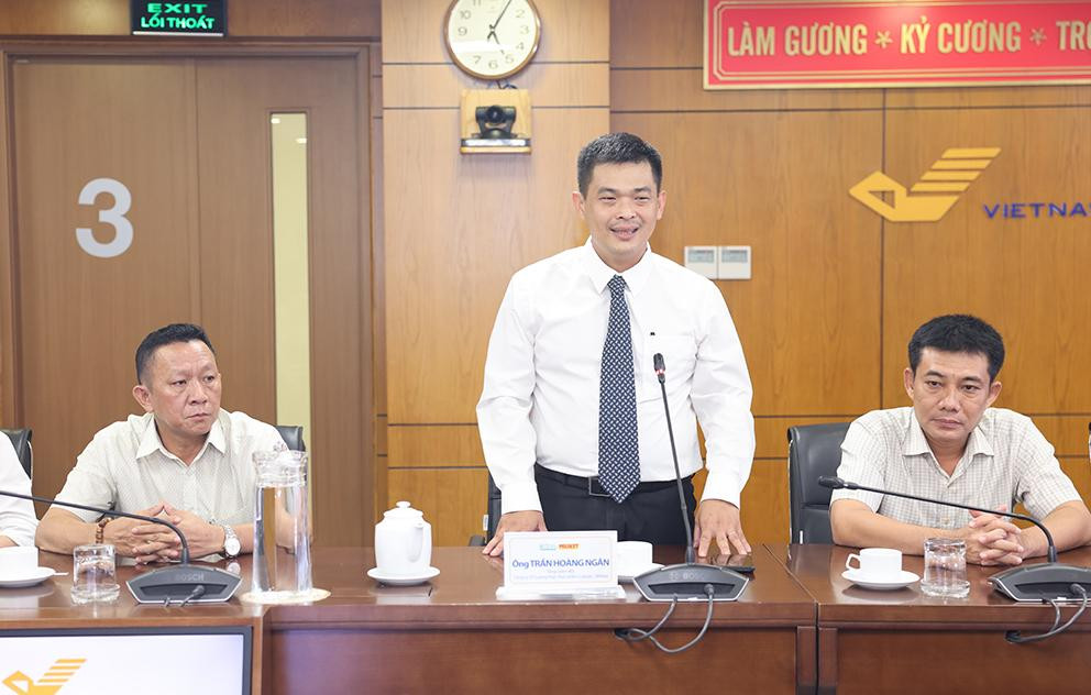 Ông Trần Hoàng Ngân – Tổng Giám đốc Công ty Cổ phần Lương thực Thực phẩm Colusa – Miliket phát biểu tại lễ ký kết.